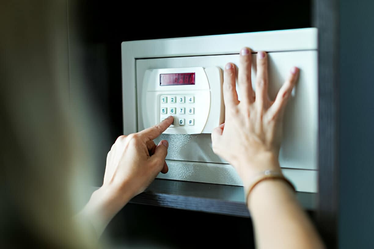 Digital safe